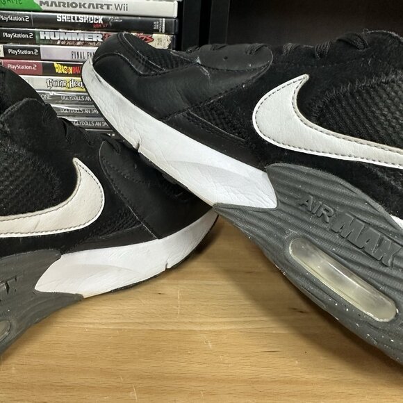 Nike Air Max Running Shoes Womans Size 8.5 Black White Athletic Sneakers Comfort - Picture 4 of 6